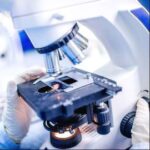 Microscope